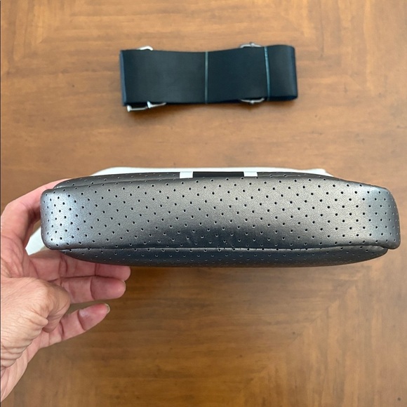 Haute Shore Jeri Ritz Neoprene Crossbody Bag Brown Black - Picture 15 of 16